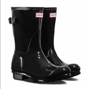 Black Short Glossy Hunter Boots